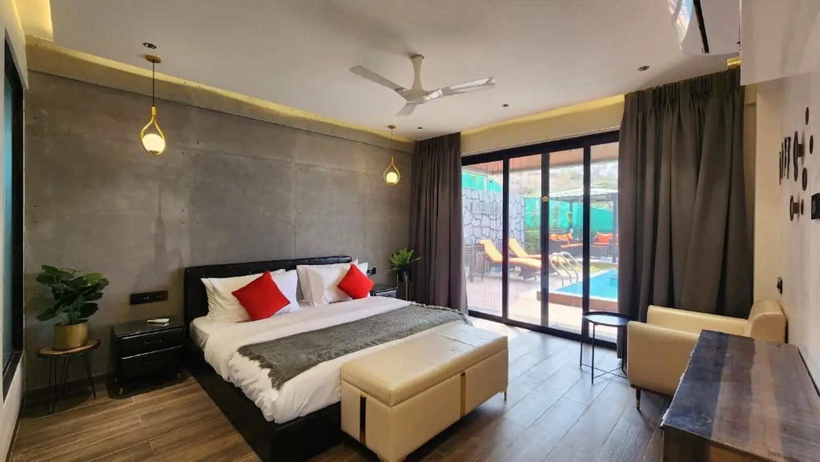 Bedroom — Dolce Villa, Igatpuri
