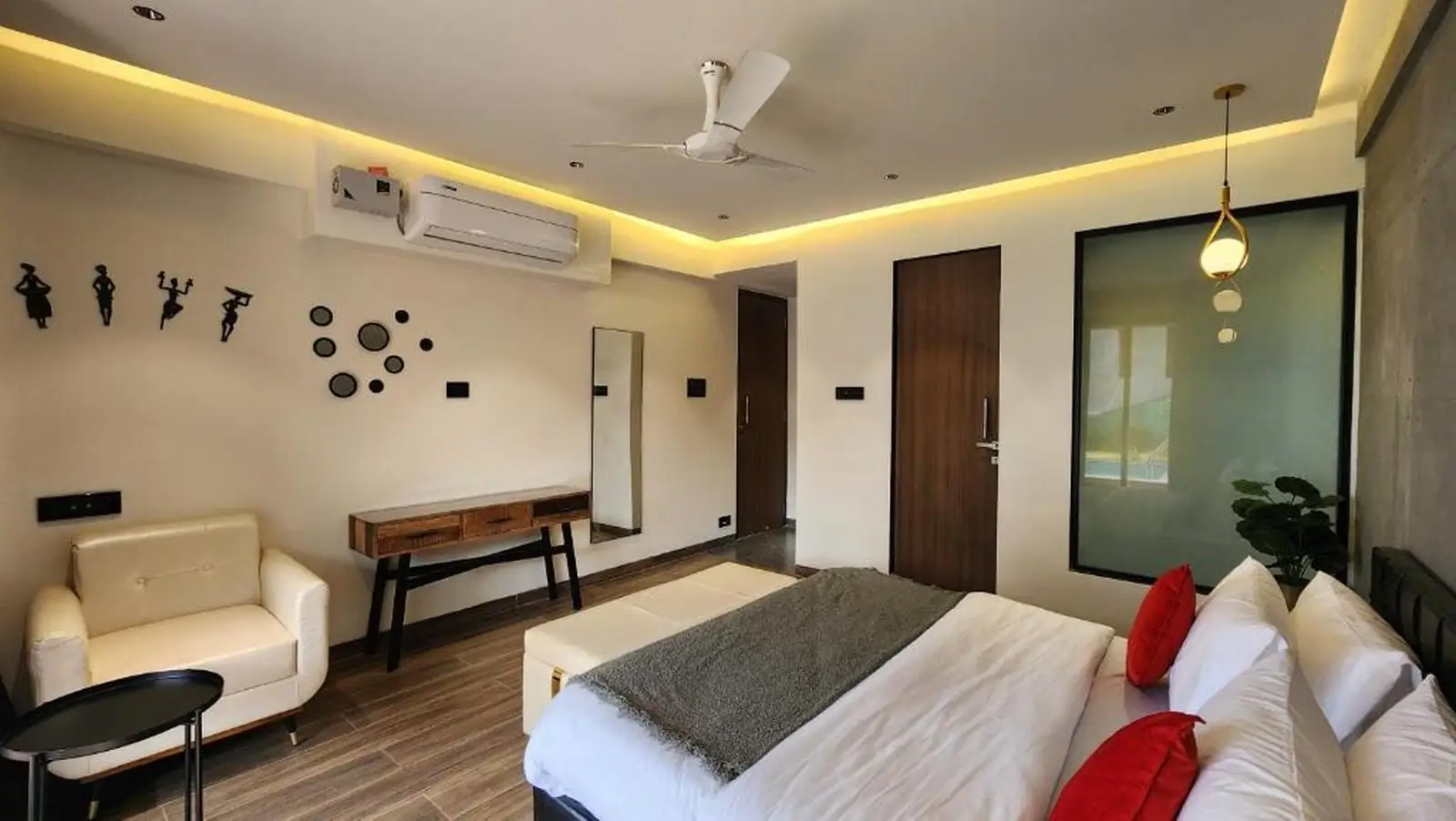 Bedroom — Dolce Villa, Igatpuri