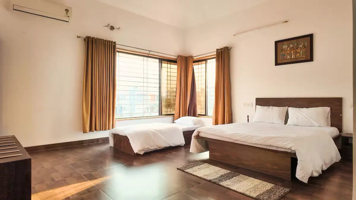 Bedroom — Madhavi's Villa, Lonavala