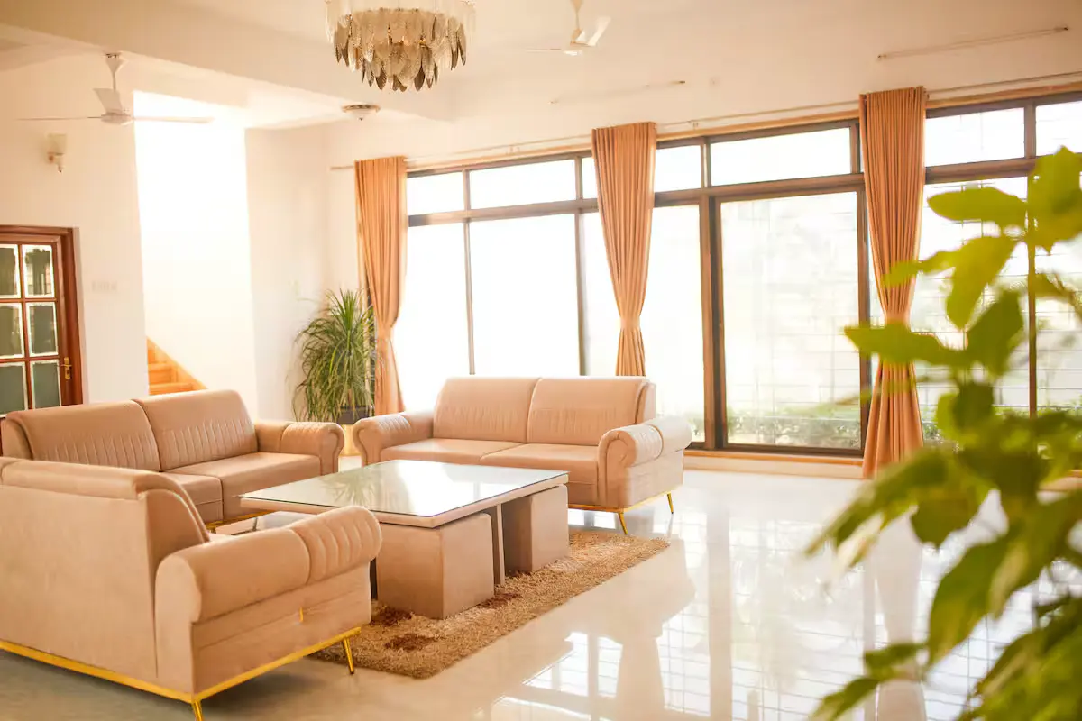 Living room — Madhavi's Villa, Lonavala